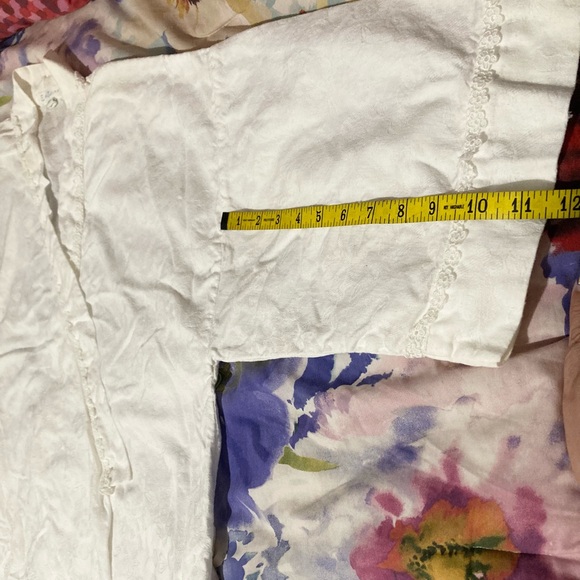 EUC Vintage 80s Erika Taylor white robe - Picture 11 of 12